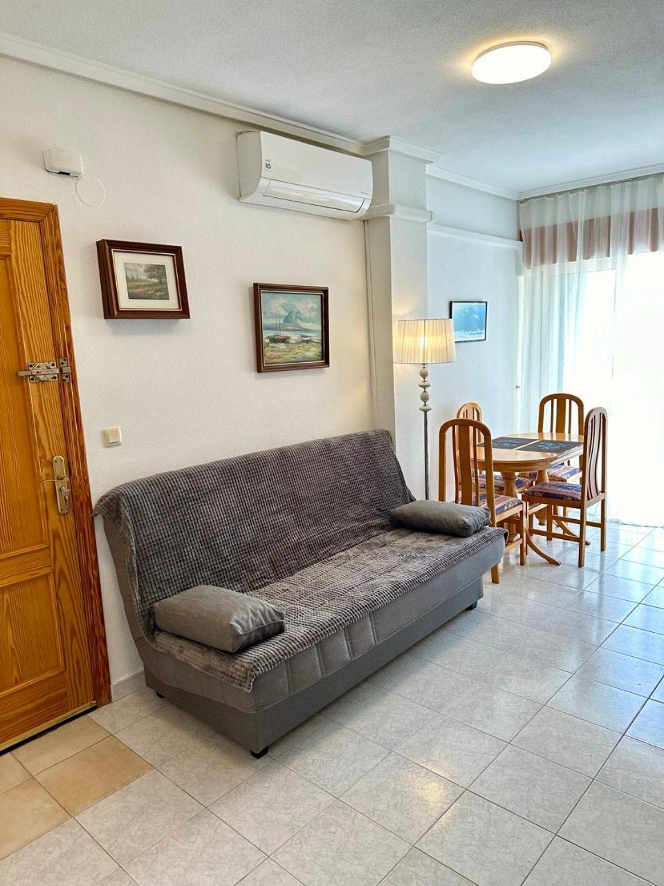 Apartamentos Avenida Diego Ramirez ตอร์เรเวียคา ภายนอก รูปภาพ